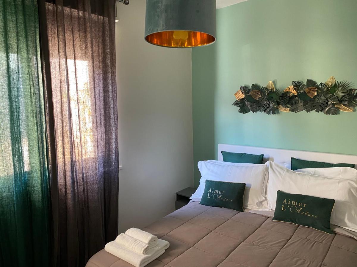 Futura Exclusive Suite 5 Attico Бари Екстериор снимка